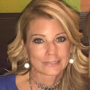 Meet your Posher, Pamela